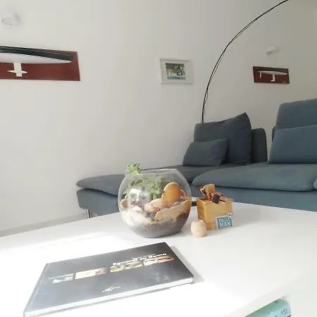 Garden Pool & Design Apartment *